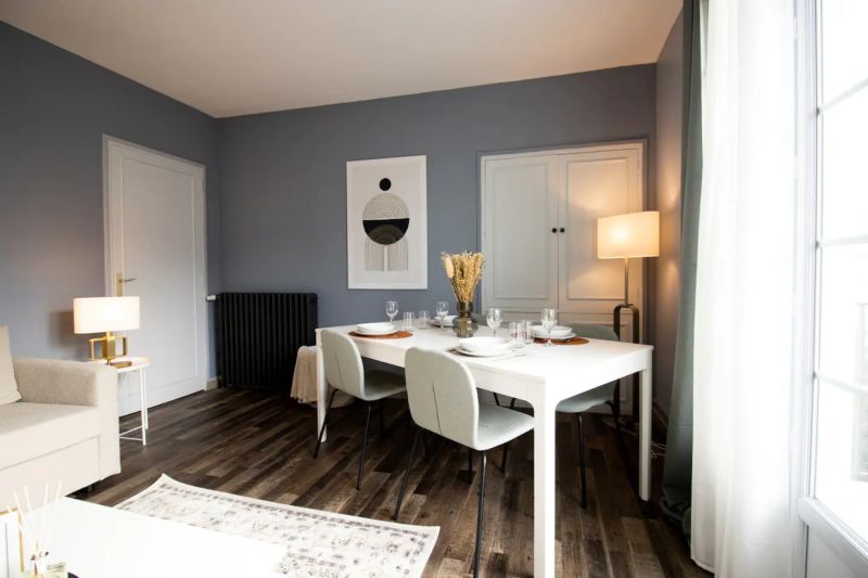 Salle à manger location